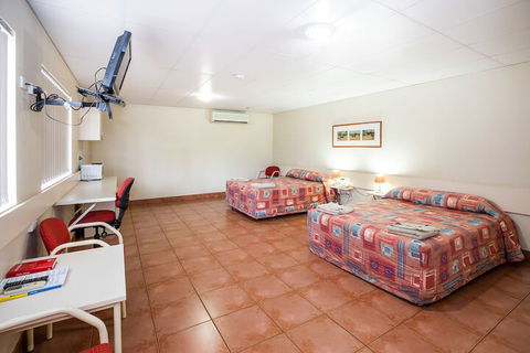 Leichhardt Hotel Motel - Accommodation Rockhampton 5