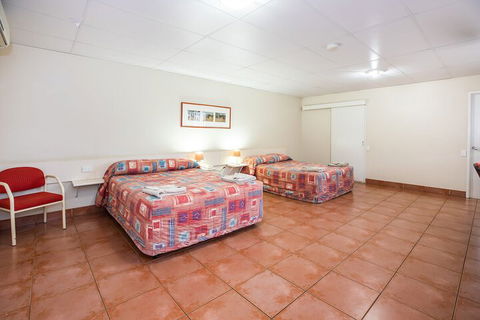 Leichhardt Hotel Motel - Accommodation Rockhampton 2