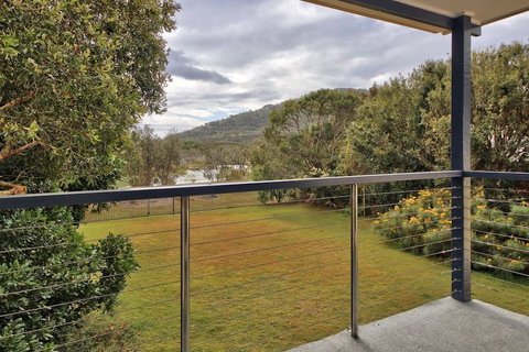 Anchor Down At Hat Head - Accommodation Rockhampton 5