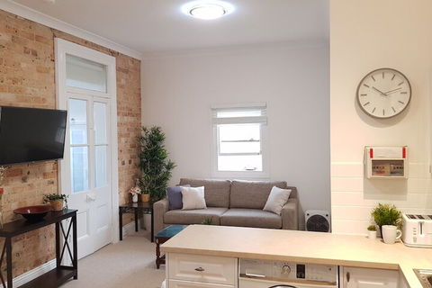 Coachhouse On The Beach - Accommodation Rockhampton 5