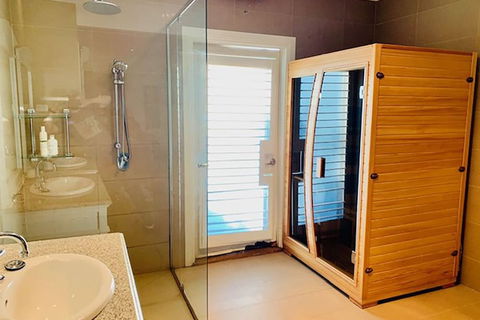 Grand Gippsland Home Sleeps Up To 28 - Accommodation Rockhampton 5