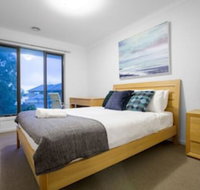 104 Sanctuary Lake Donatella Retreat
