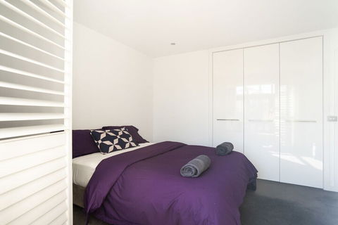 Lux On Main - Accommodation Rockhampton 6