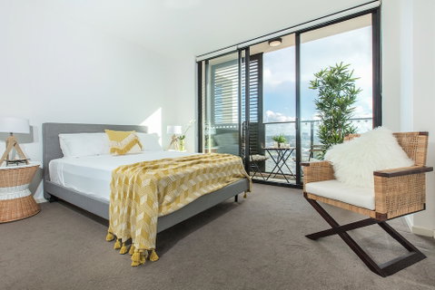 Redfern One Bedroom Apartment With Views - Accommodation Rockhampton 3