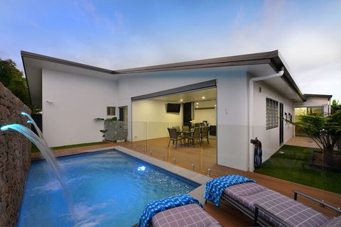 89 At The Edge - Accommodation Rockhampton 3
