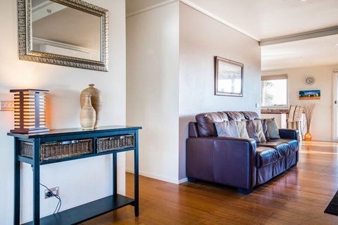 Salt - Accommodation Rockhampton 4