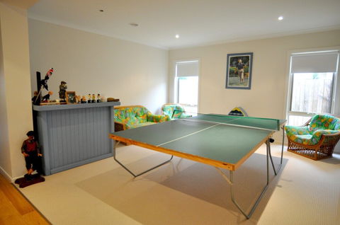 THE Haven Surf Side - Accommodation Rockhampton 1