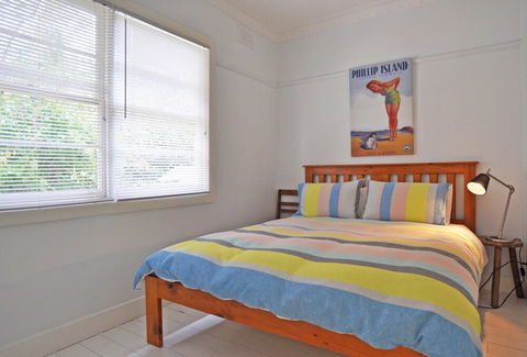 SEA Whispers Inlet Side - Accommodation Rockhampton 1