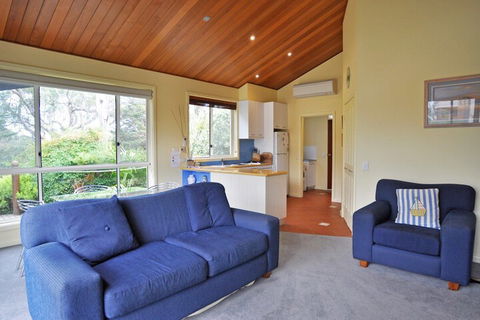 THE Sails 4 Linen Included Central Location - Accommodation Rockhampton 6