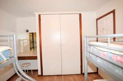 Palm Waters 4 PET Friendly - Accommodation Rockhampton 1