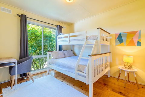 Inverloch Beach HUT Close TO Beach & Shops! - Accommodation Rockhampton 6