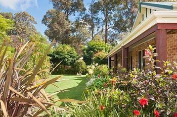 A Vintners Retreat - Accommodation Rockhampton 0