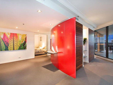 Seascape Apartments Unit 1201 Luxury Apartment With Views Of The Gold Coast & Hinterland - Accommodation Rockhampton 4