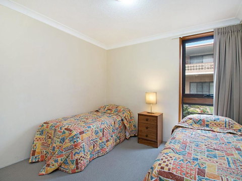 2 / 8 Banks Avenue Easy Walk To Tweed Heads Bowls Club - Accommodation Rockhampton 3