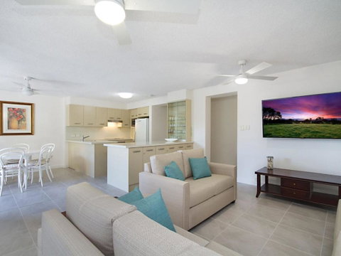 Woobera Unit 14 On The Hill Overlooking Tweed Heads & Coolangatta - Accommodation Rockhampton 2