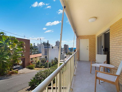Woobera Unit 14 On The Hill Overlooking Tweed Heads & Coolangatta - Accommodation Rockhampton 1