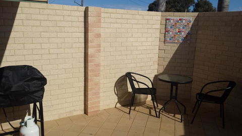 Alexander Drive B & B - Accommodation Rockhampton 4