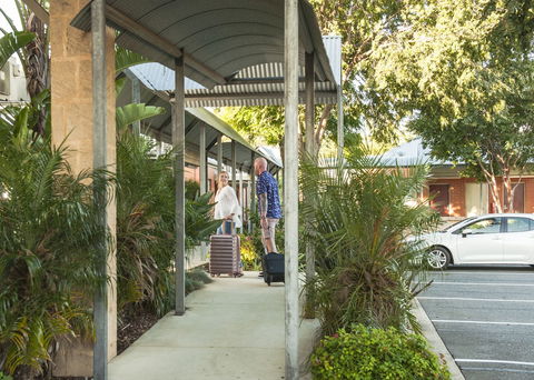 Strath Motel - Accommodation Rockhampton 1