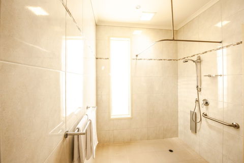Strath Motel - Accommodation Rockhampton 5