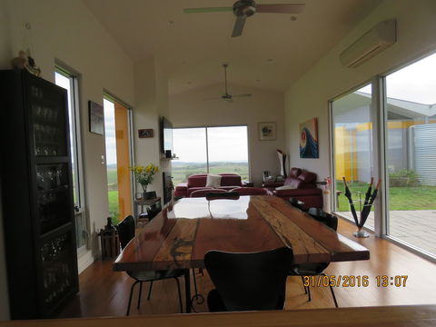 Lush Pastures - Accommodation Rockhampton 2