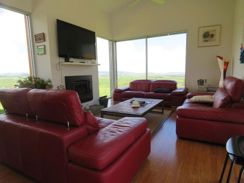 Lush Pastures - Accommodation Rockhampton 6