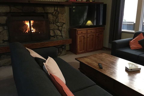 Winterhaus Lodge - Accommodation Rockhampton 3