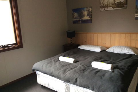 Winterhaus Lodge - Accommodation Rockhampton 7