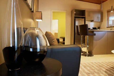 Mia Mia Executive Apartments - Accommodation Rockhampton 4