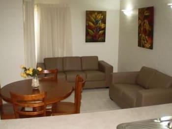 Bargara Shoreline Serviced Apartments - Accommodation Rockhampton 2