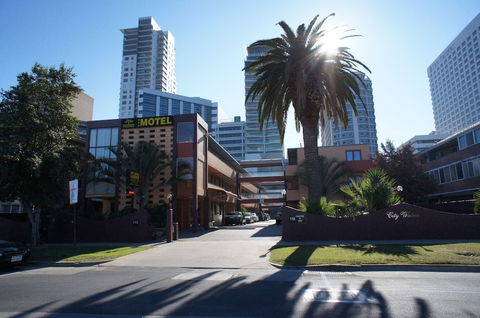 City Waters Perth - Accommodation Rockhampton 1