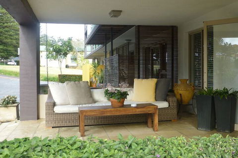 Park Ridge Retreat - Accommodation Rockhampton 2