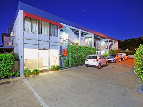 Airway Motel - Accommodation Rockhampton 1