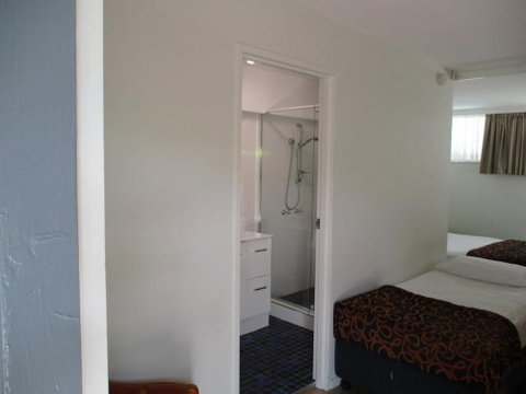 Airway Motel - Accommodation Rockhampton 4