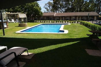 Old Maitland Inn - Accommodation Rockhampton 0