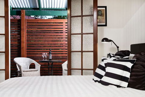 Franklin Villa - Accommodation Rockhampton 3