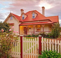 Cambridge House - Accommodation Rockhampton