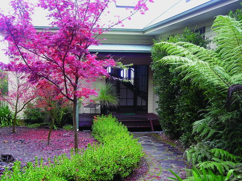 Valley Of The Waters B&B - Accommodation Rockhampton 0