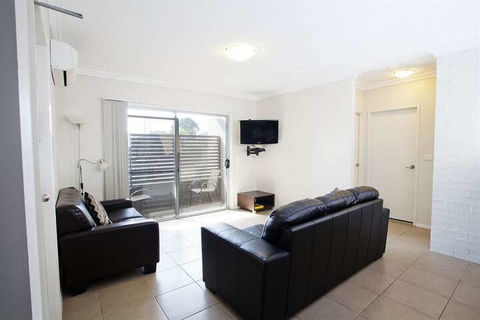 Bluegum Apartments - Accommodation Rockhampton 7