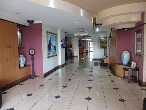Springwood Tower Apartment Hotel - Accommodation Rockhampton 0