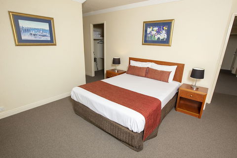 Springwood Tower Apartment Hotel - Accommodation Rockhampton 5
