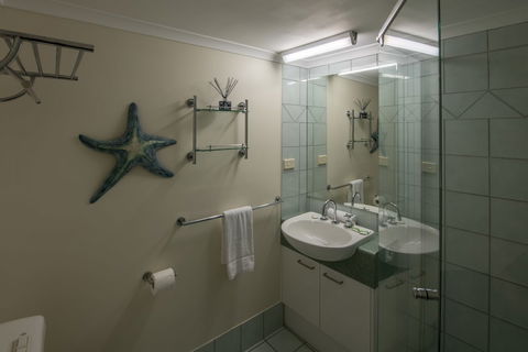 Centrepoint Holiday Apartments - Accommodation Rockhampton 3