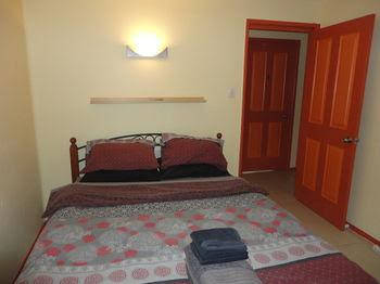 The Pixy Bed & Breakfast - Accommodation Rockhampton 0
