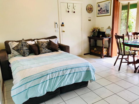 Fairy Wren Cottage Country To Coast Retreat - Accommodation Rockhampton 5