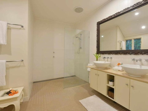 Garden Villa On Murphy - Accommodation Rockhampton 5
