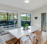 Finlays Retreat Pet Friendly House Yamba - Accommodation Rockhampton
