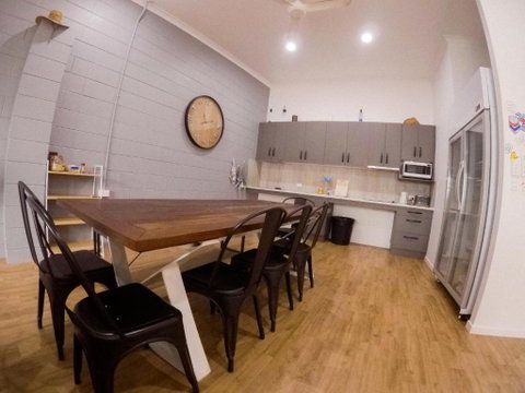 Bunk Inn Hostel - Accommodation Rockhampton 3