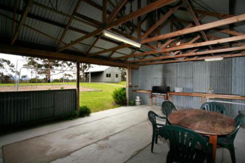 Brodribb River Rainforest Cabins Cabin 2 - Accommodation Rockhampton 5
