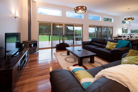 Alyonah Daylesford - Accommodation Rockhampton 6