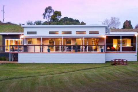 Alyonah Daylesford - Accommodation Rockhampton 0