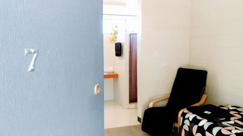 Pentland Hotel Motel - Accommodation Rockhampton 1